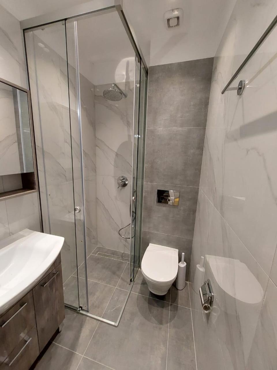 Emotion Apartments Asproválta Luaran gambar